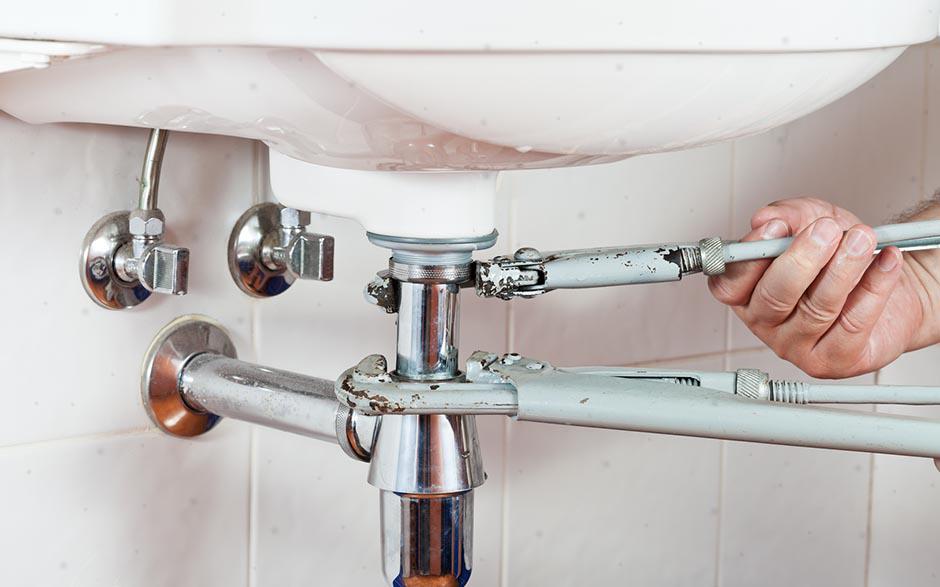 prix plombier wc bouché Paris 4